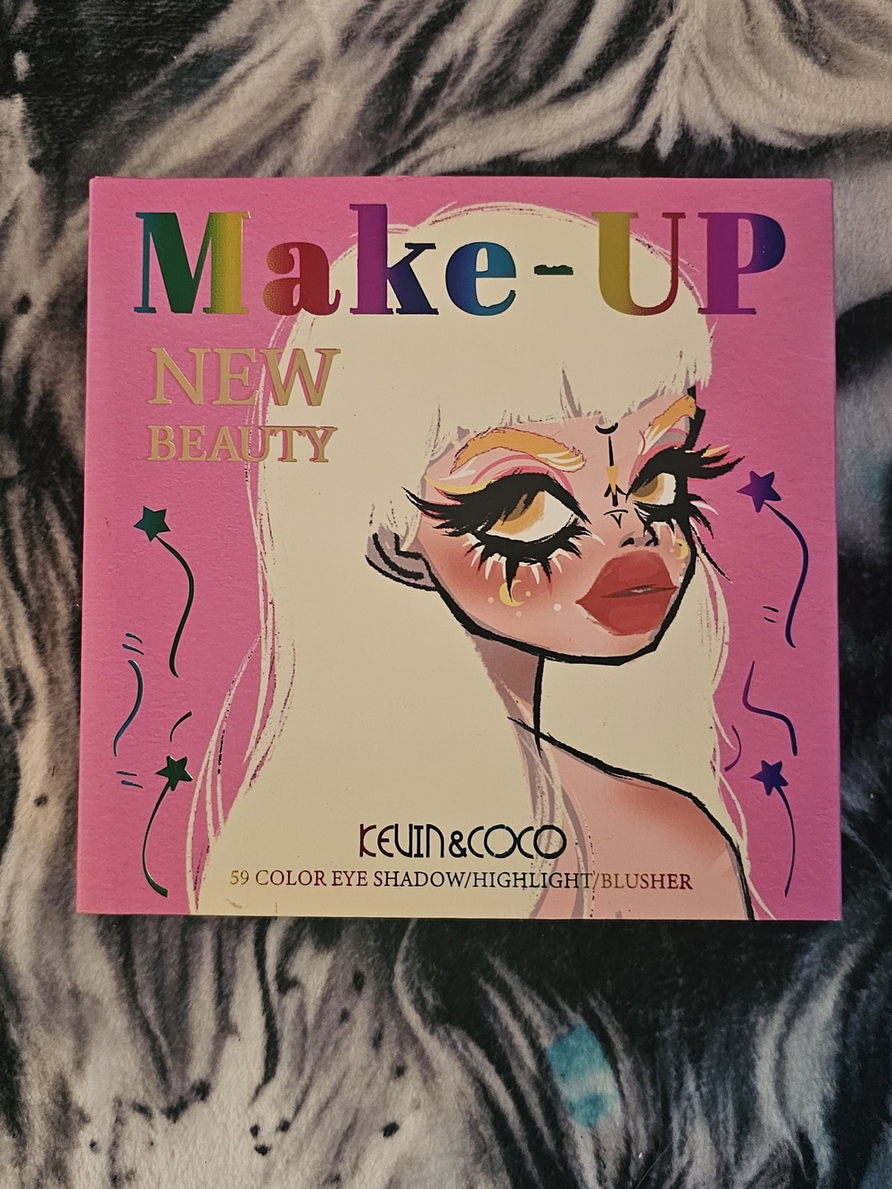 Make-UP NEW BEAUTY 59-Color Pink Eye Shadow Palette